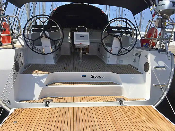 Photo #5 - Bavaria Cruiser 46 - 4 cab. (Renee) in Skiathos - 37321