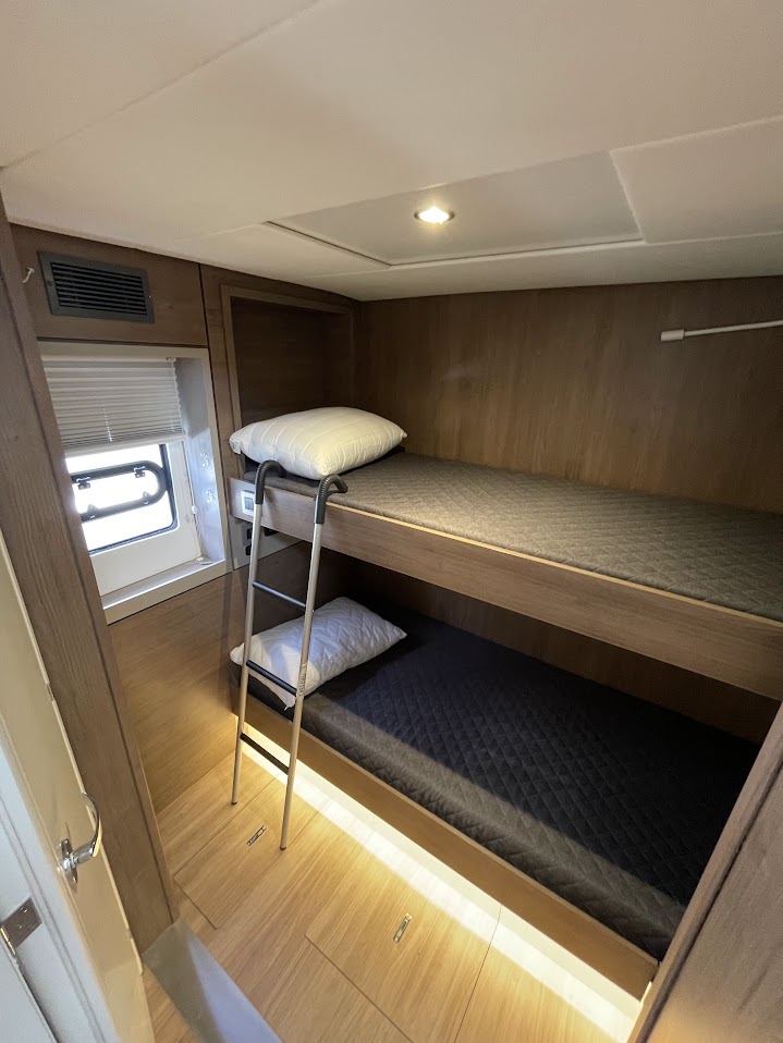 Photo #11 - Bali 4.8 - 6 cab. (Sea Pearl) en Athènes - 37334