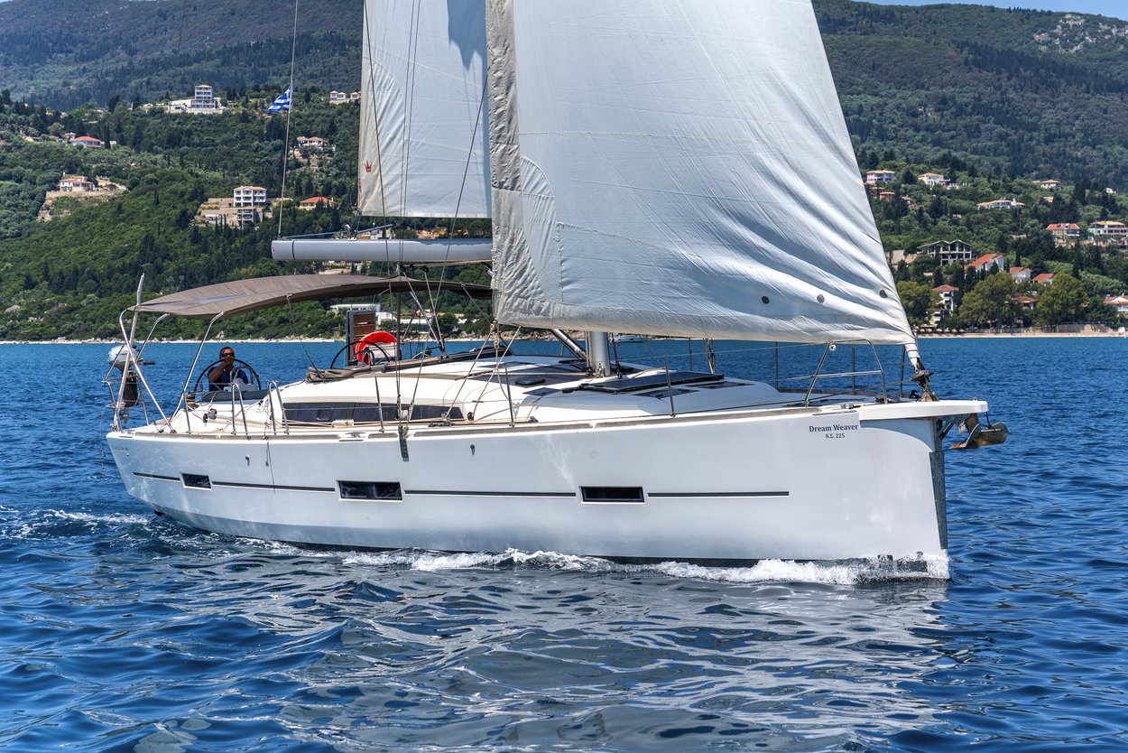 Photo #6 - Dufour 460 GL (Dream Weaver) in Lefkada - 37346