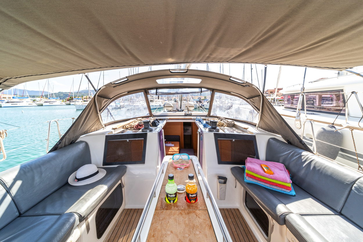 Photo #10 - Dufour 460 GL (Dream Weaver) in Lefkada - 37346