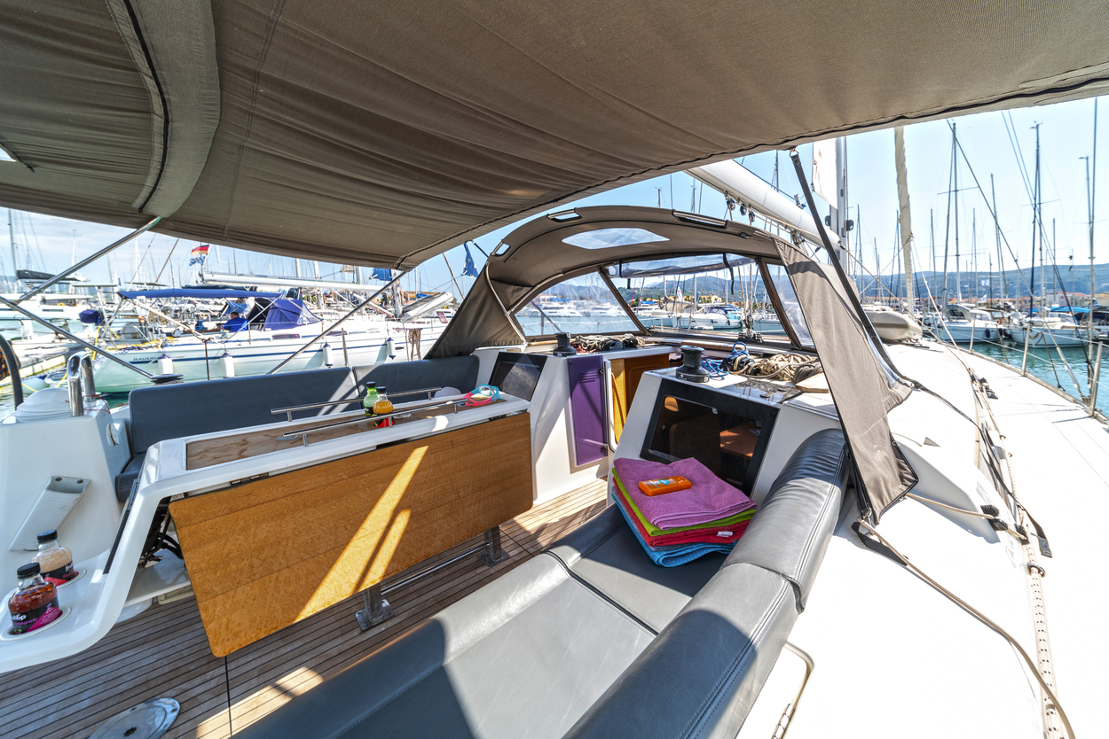 Photo #11 - Dufour 460 GL (Dream Weaver) in Lefkada - 37346