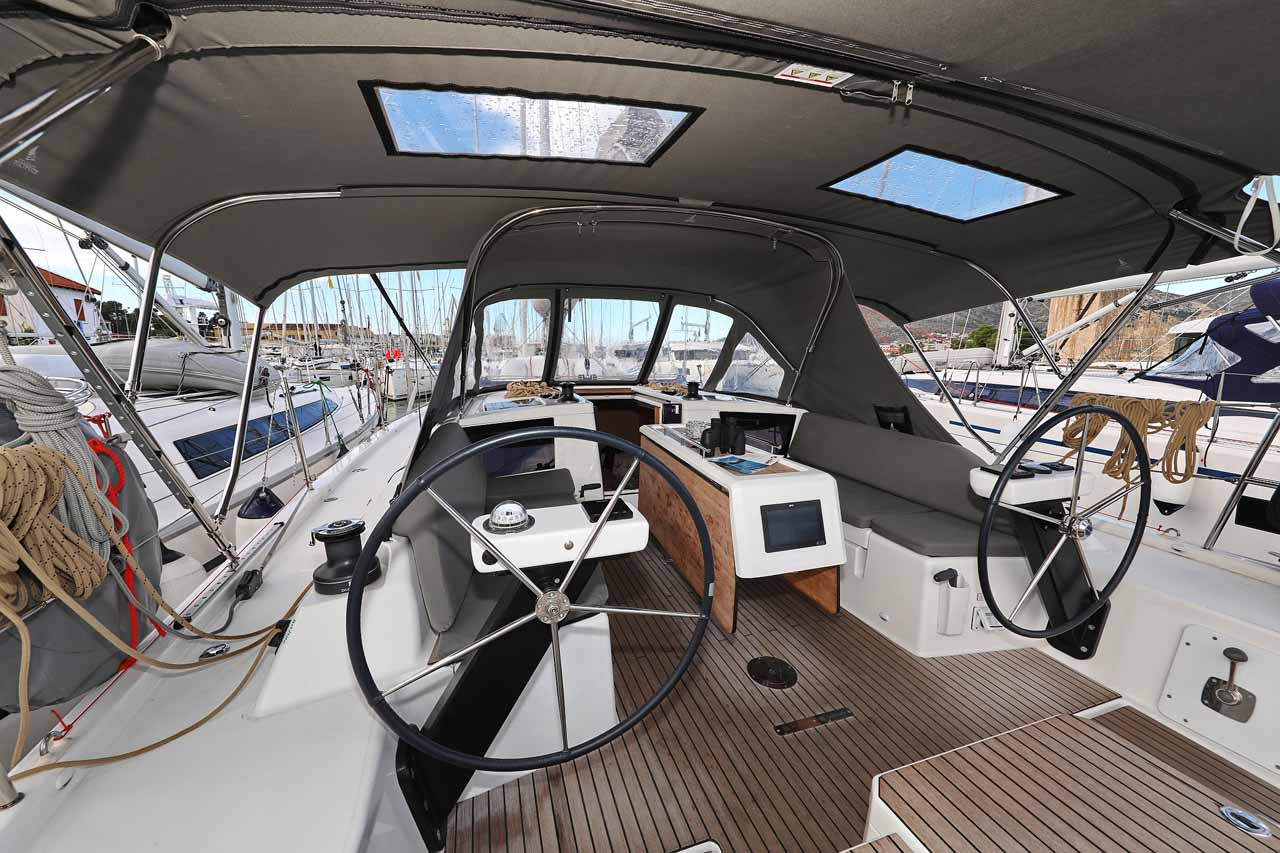 Photo #6 - Dufour 390 (Free Spirit) en Trogir - 37351