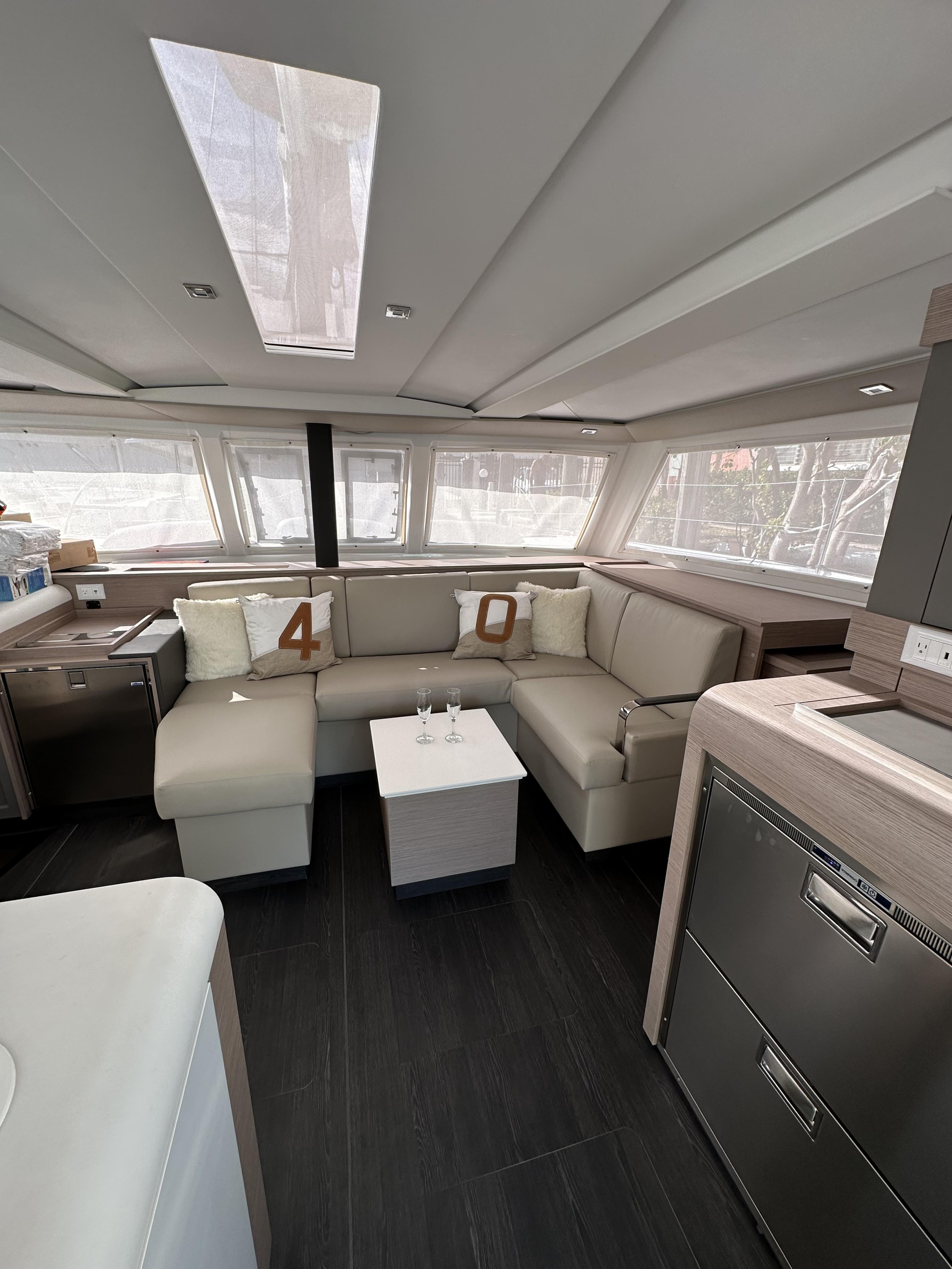 Photo #12 - Fountaine Pajot Isla 40 - 3 cab. (Scarlet Ibis) in Nanny Cay - 37358