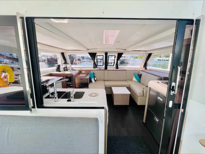 Photo #10 - Fountaine Pajot Isla 40 - 4 cab. (Firefly) in Nanny Cay - 37359