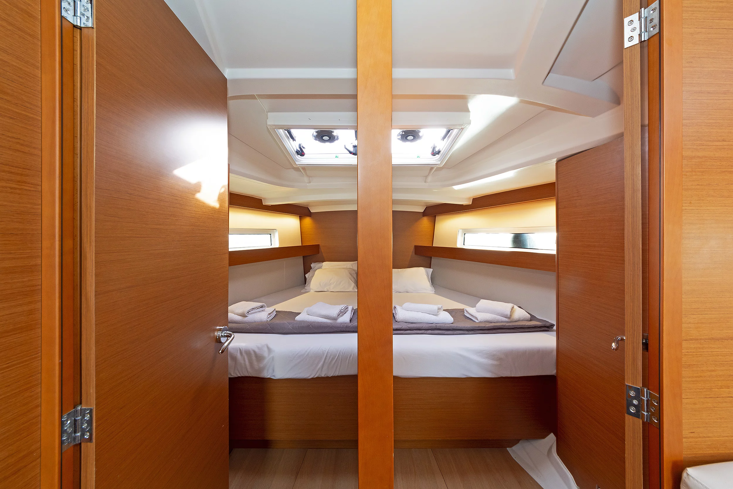 Sun Odyssey 440 (JOLLY ROGER)  - 2