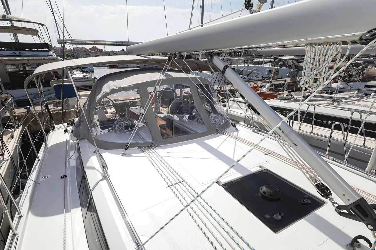 Bavaria C42 (RUMBA)  - 4