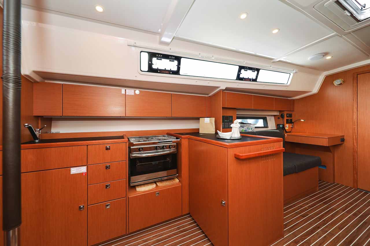 Photo #15 - Bavaria C42 (RUMBA) in Biograd - 37389