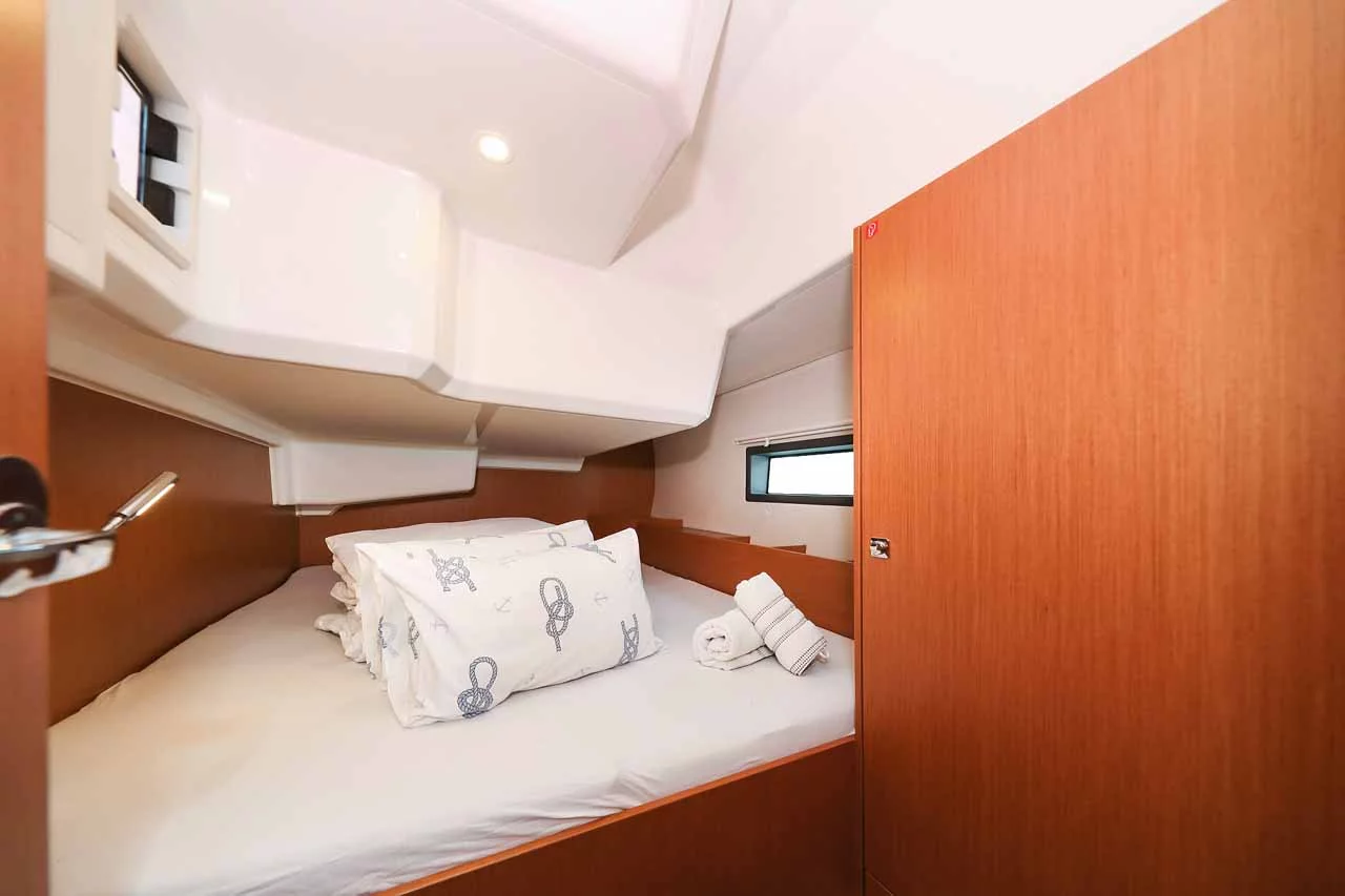 Bavaria C42 (RUMBA)  - 23