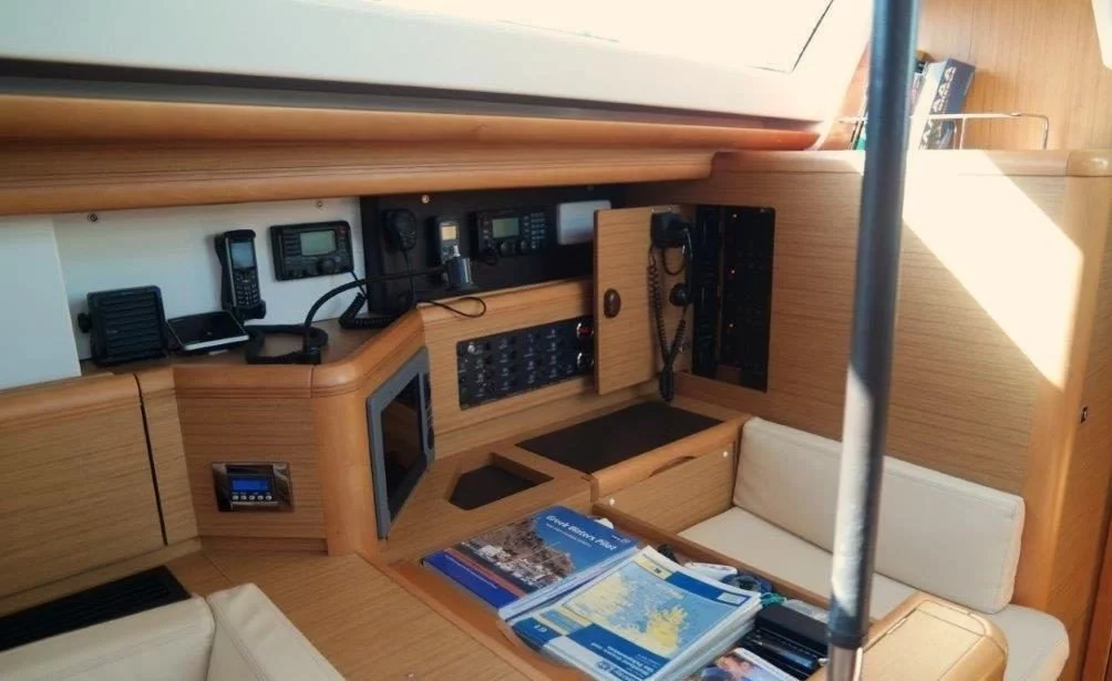 Jeanneau 57 (Messenger)  - 26
