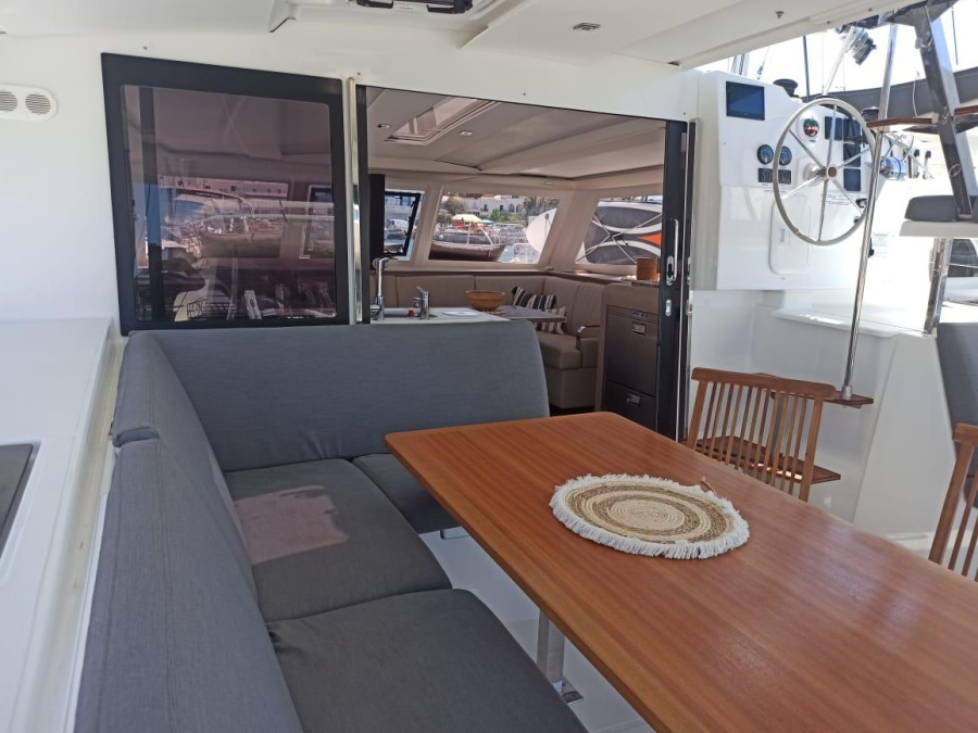 Photo #6 - Fountaine Pajot Isla 40 - 4 + 1 cab. (Almiriki) in Paros - 37476