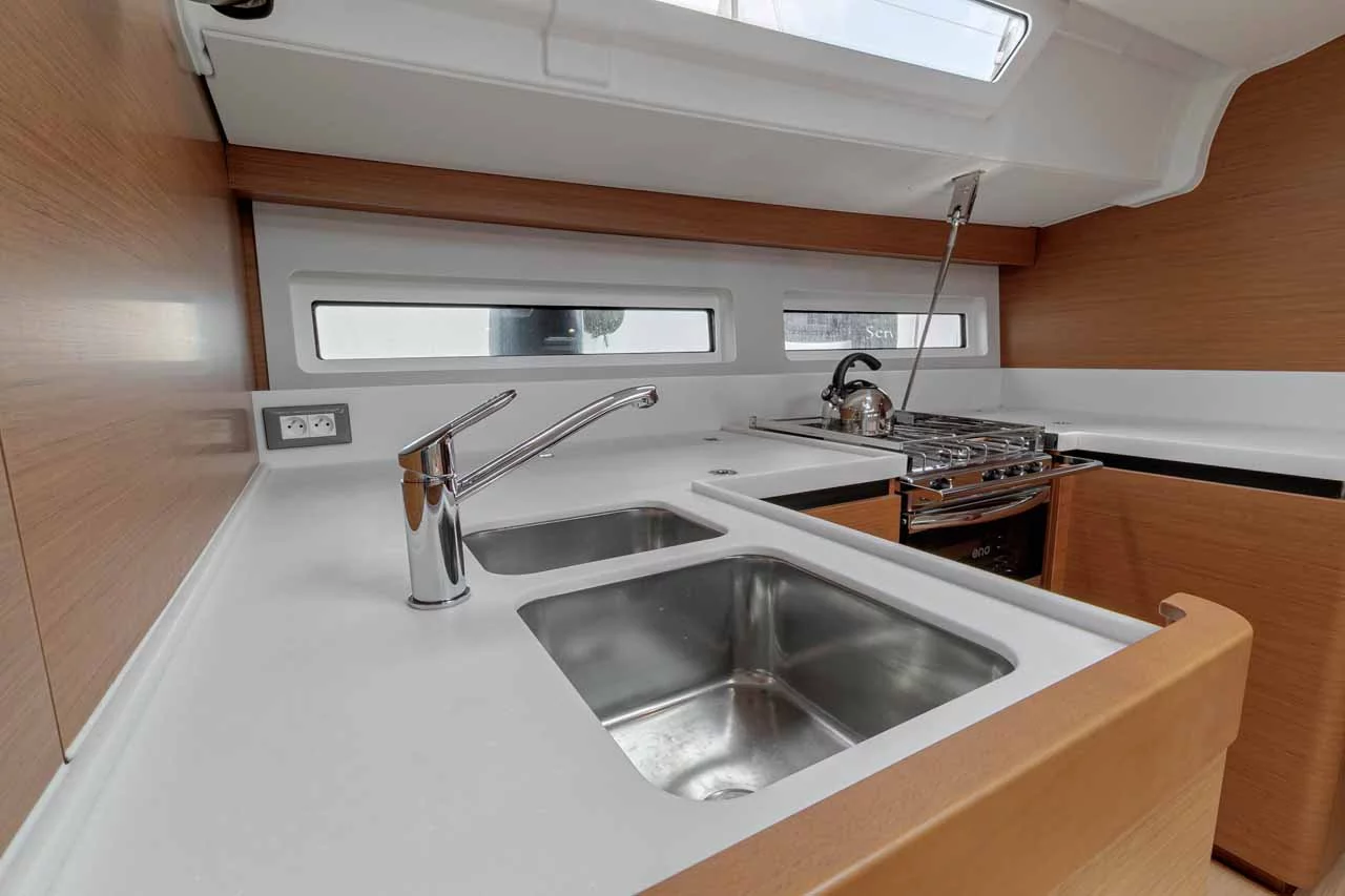 Sun Odyssey 490 - 5 cab. (Magellan)  - 14