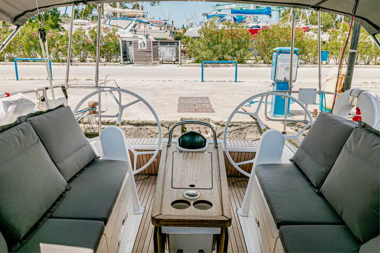 Bavaria Cruiser 34 (Galway Girl)  - 9