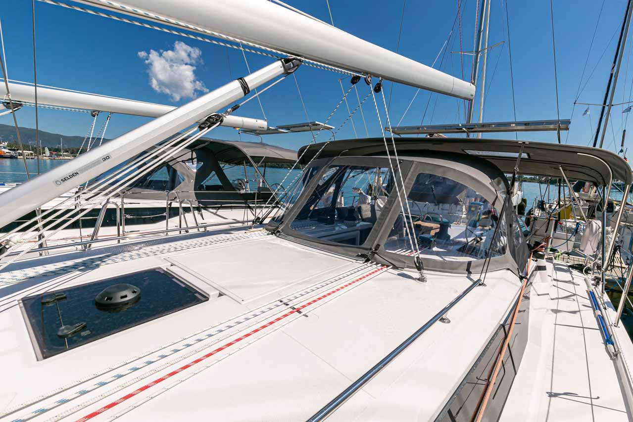 Photo #4 - Bavaria C42 (Ironic) en Lefkada - 37503