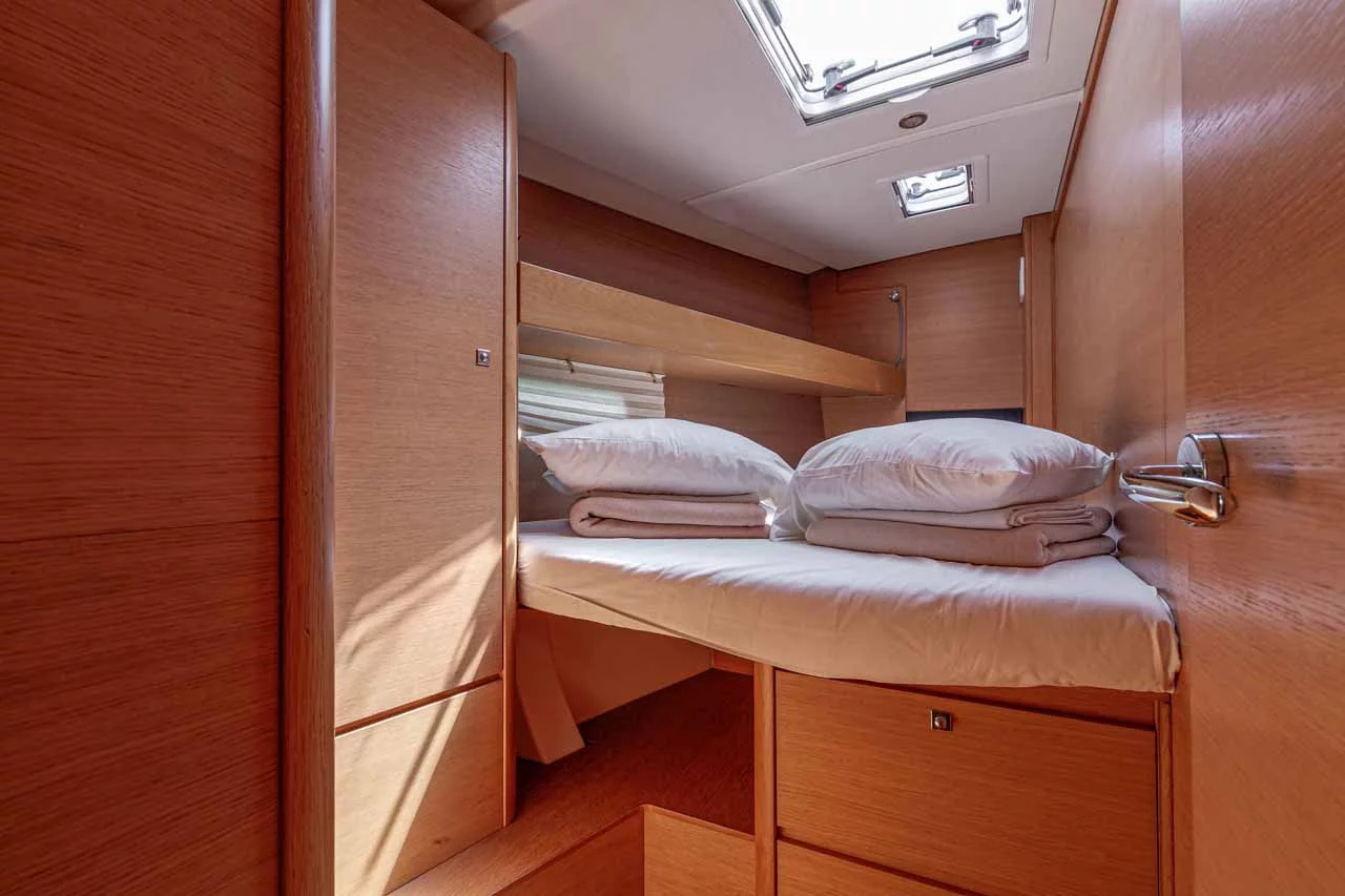 Dufour 560 GL - 5 + 1 cab. (Skylark)  - 12
