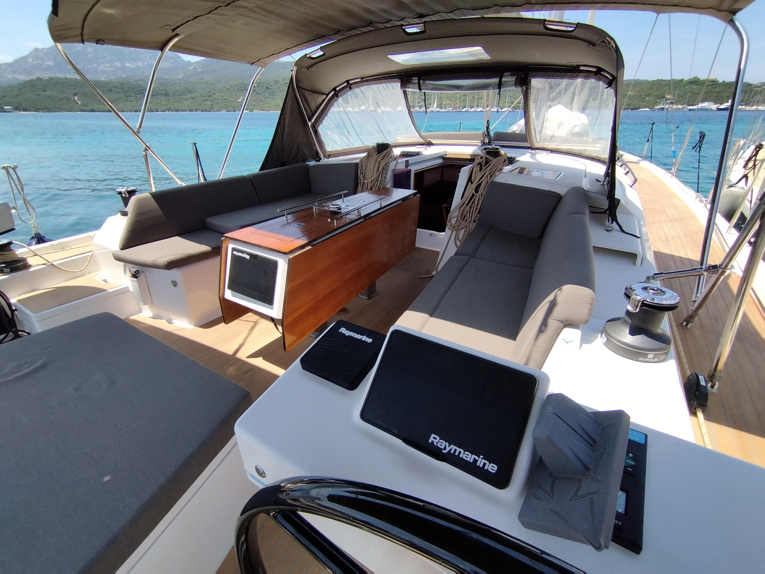 Photo #9 - Dufour 470 - 3 cab. (Euphoria) in Porto Rotondo - 37567