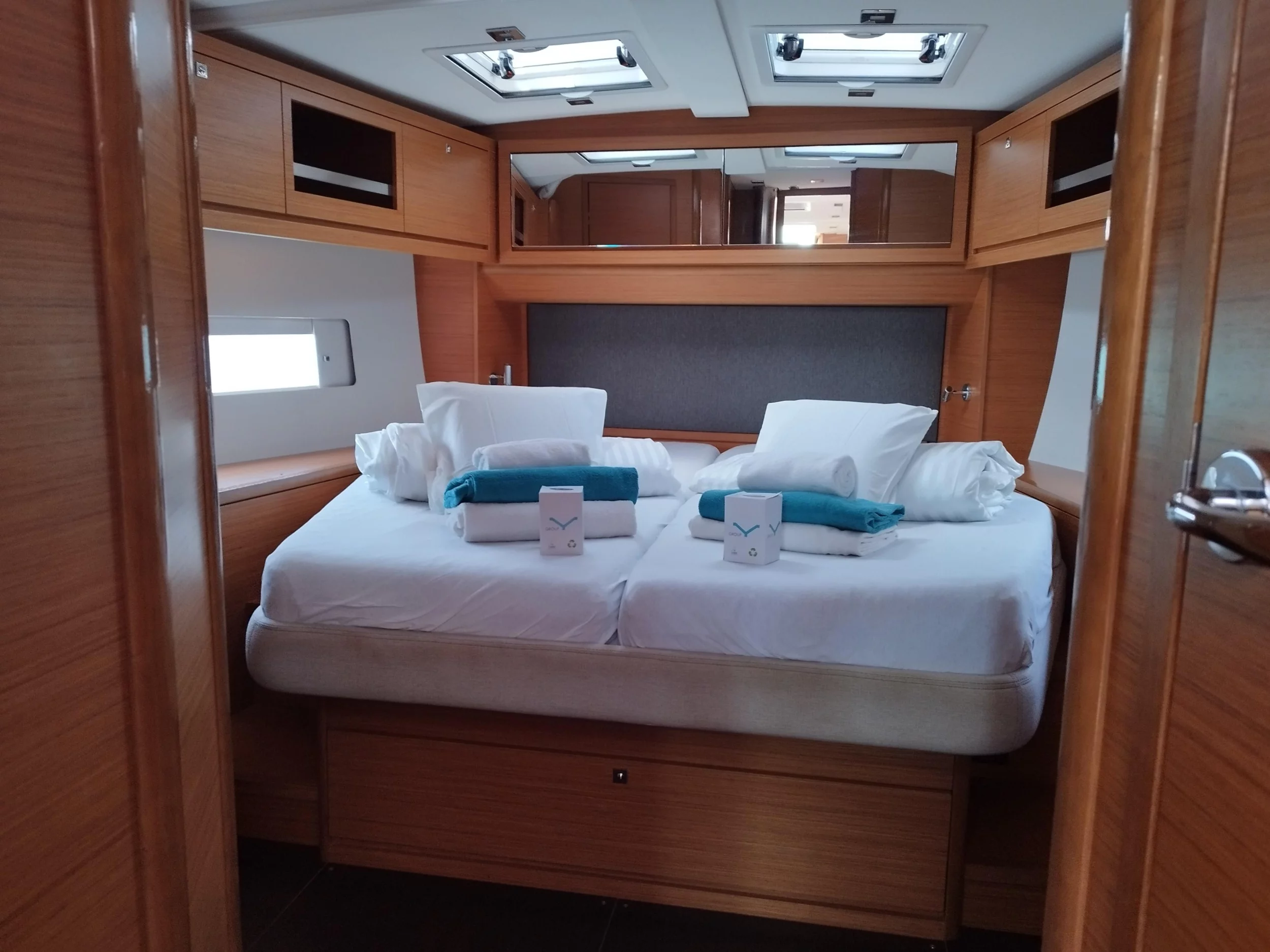 Dufour 470 - 3 cab. (Euphoria)  - 18