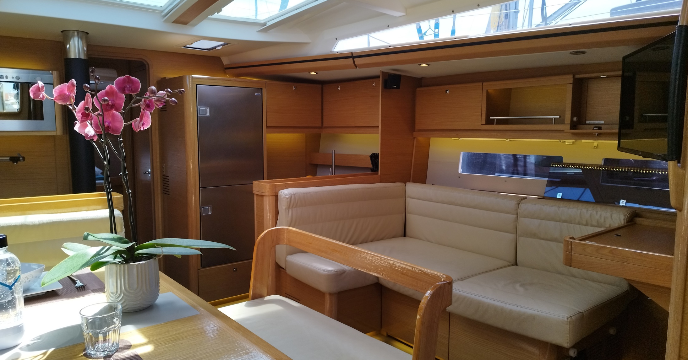 Photo #12 - Dufour 56 Exclusive - 4 + 1 cab. (Friska) in Porto Rotondo - 37574