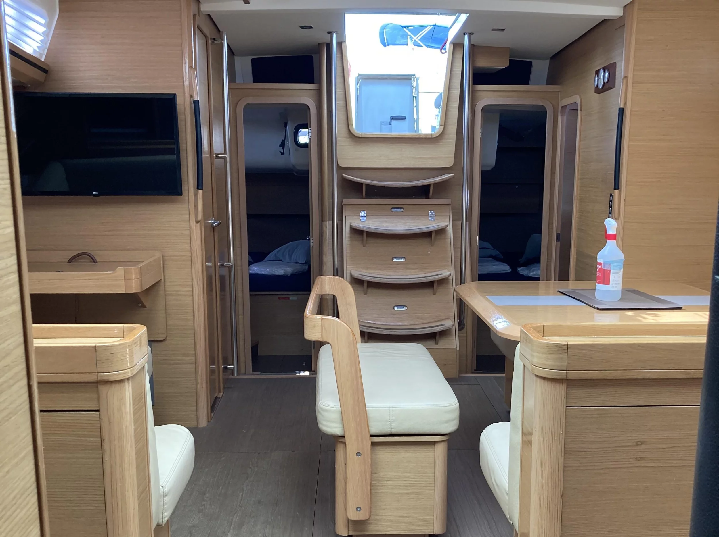 Dufour 56 Exclusive - 4 + 1 cab. (Friska)  - 13