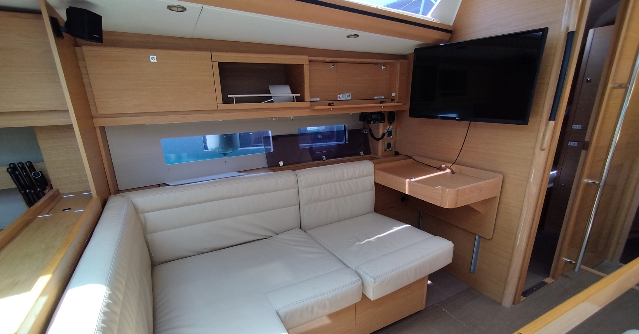 Photo #15 - Dufour 56 Exclusive - 4 + 1 cab. (Friska) in Porto Rotondo - 37574
