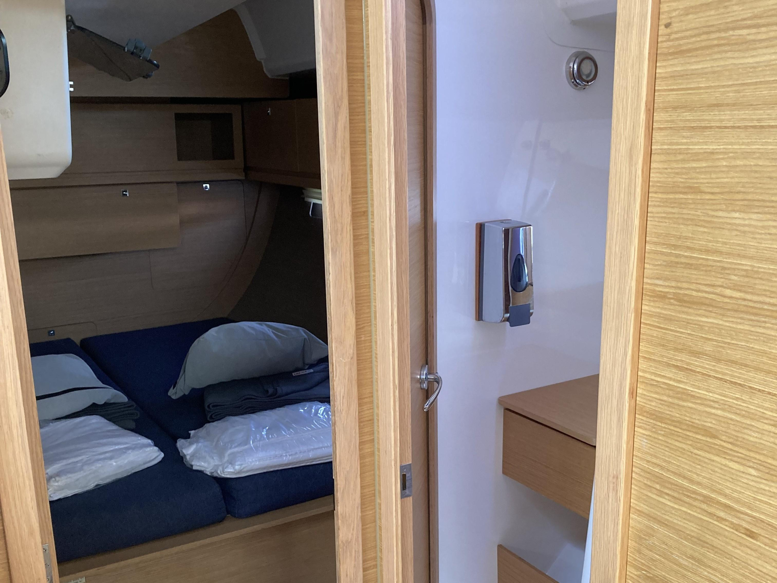 Photo #21 - Dufour 56 Exclusive - 4 + 1 cab. (Friska) in Porto Rotondo - 37574