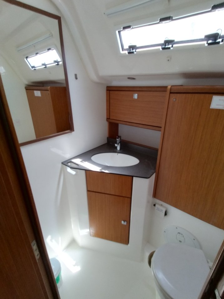 Photo #38 - Bavaria 51 Cruiser (Gin Tonic) in Corfù - 37577