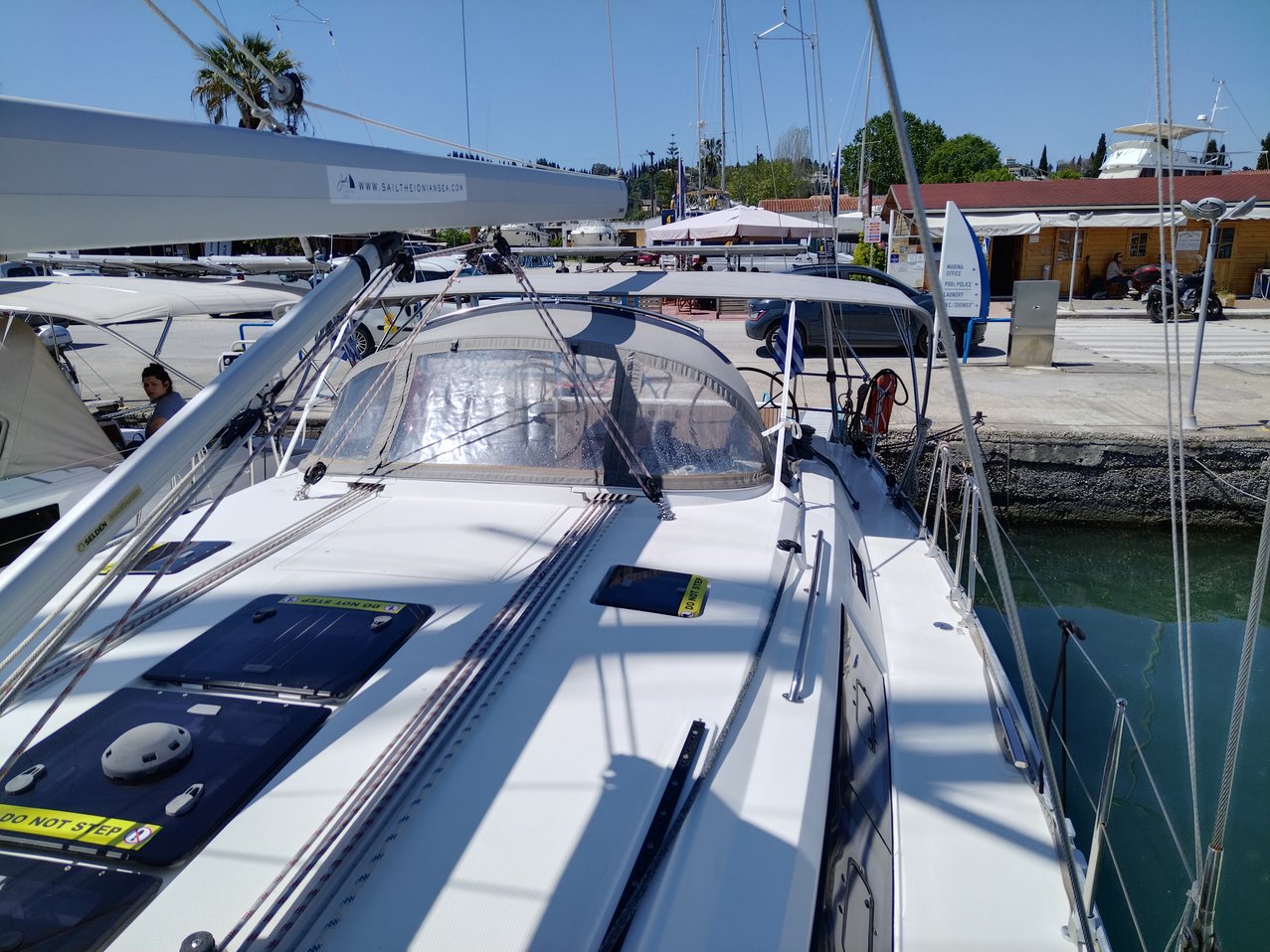Photo #23 - Bavaria Cruiser 46 - 4 cab. (Mojito) en Corfú - 37580