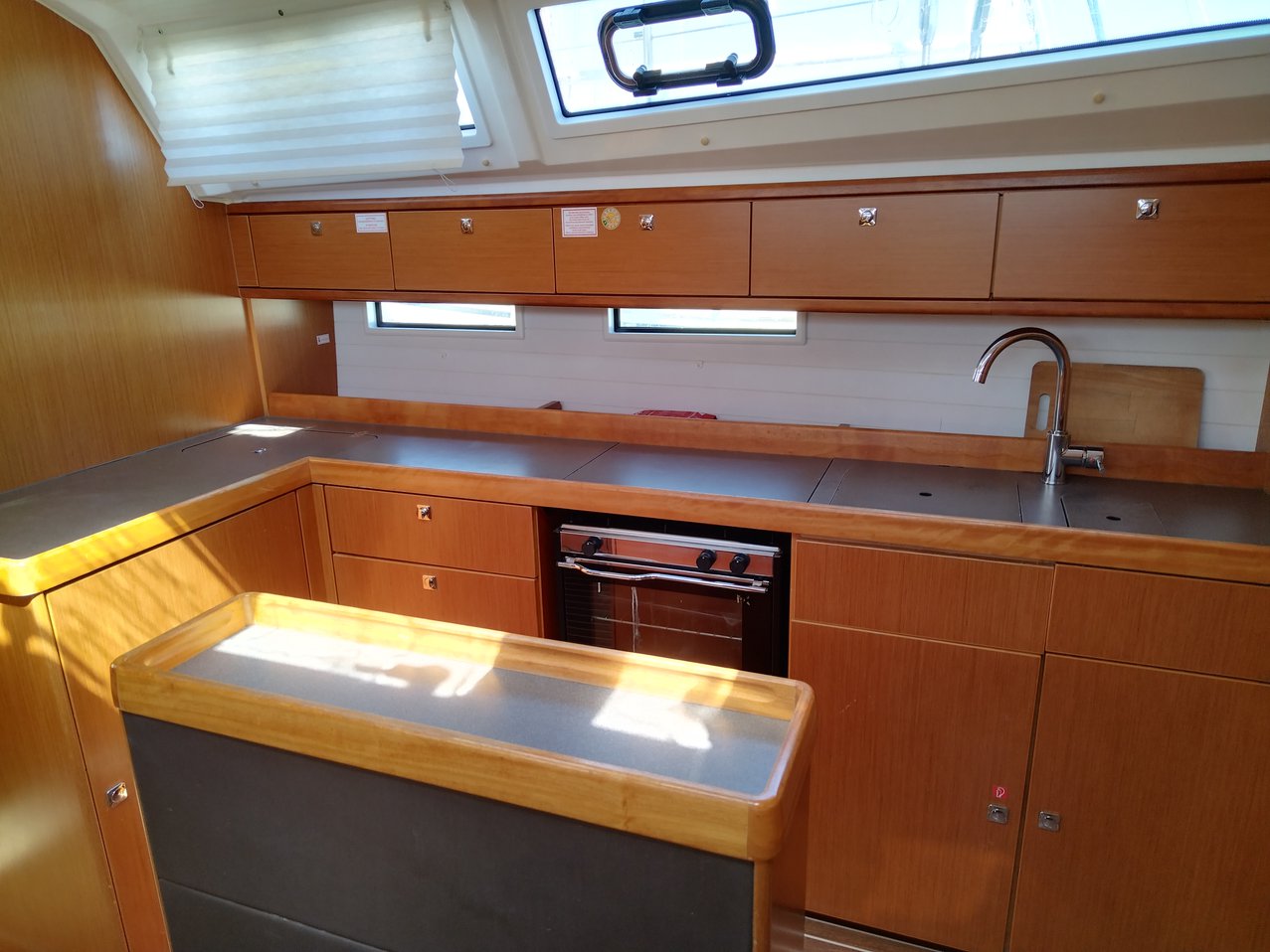 Photo #28 - Bavaria Cruiser 46 - 4 cab. (Mojito) en Corfú - 37580