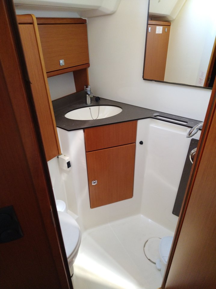 Photo #39 - Bavaria Cruiser 46 - 4 cab. (Mojito) en Corfú - 37580