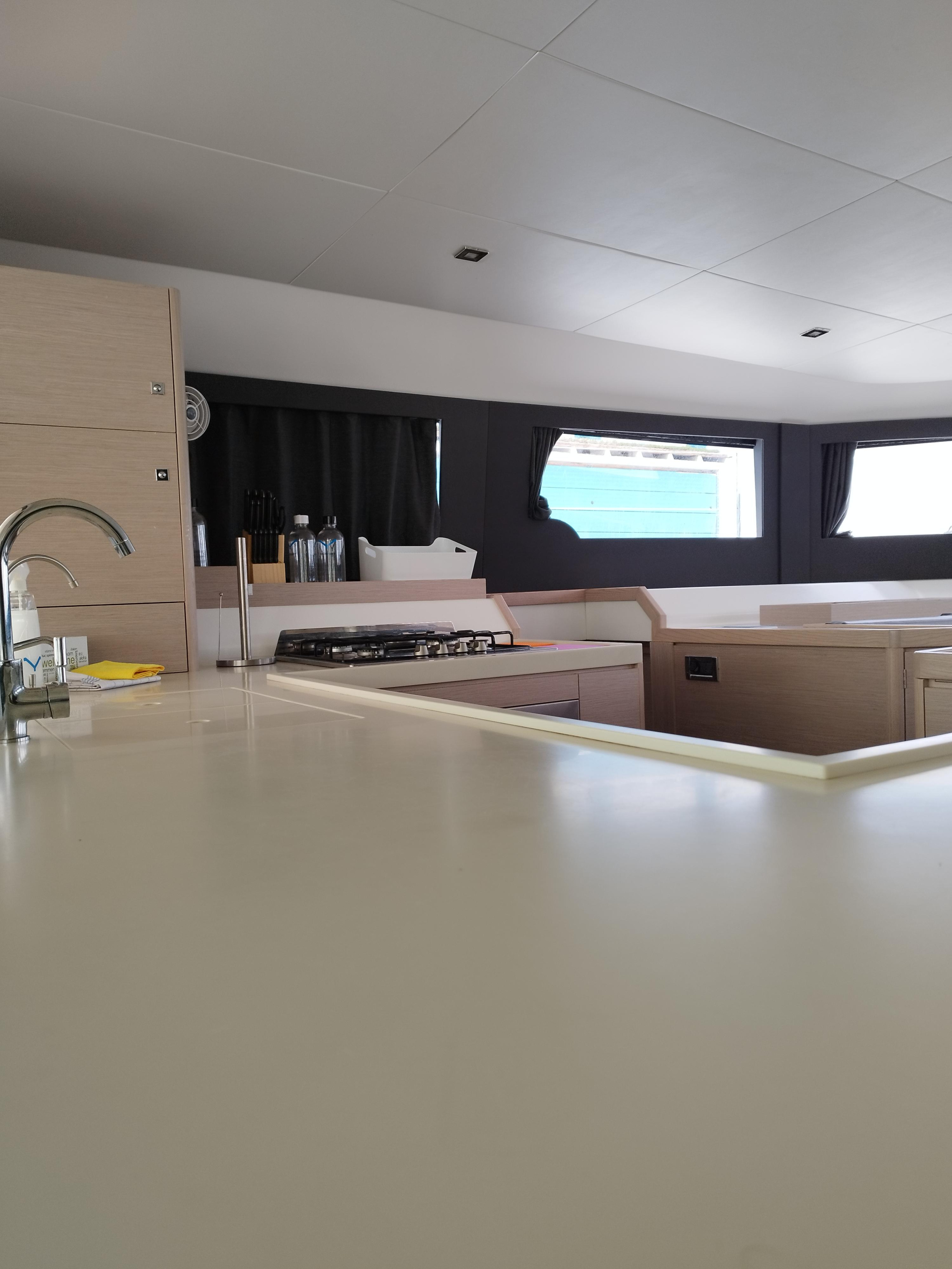Photo #13 - Dufour 48 Catamaran - 5 + 1 cab. (Delphinus) en Porto Rotondo - 37598