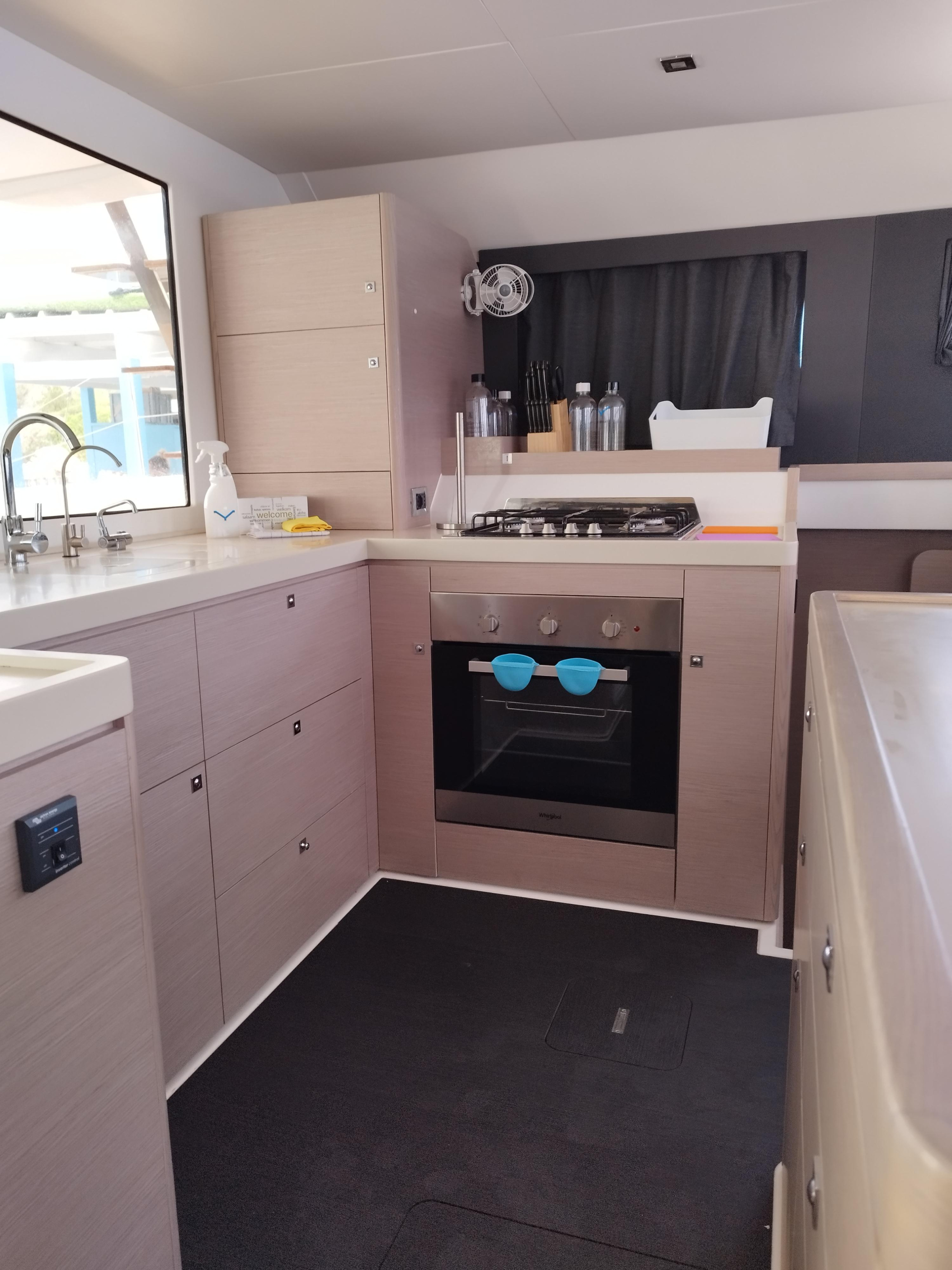 Photo #14 - Dufour 48 Catamaran - 5 + 1 cab. (Delphinus) en Porto Rotondo - 37598