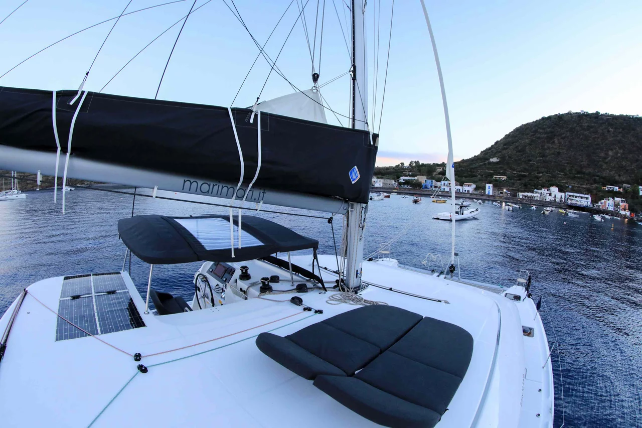 Lagoon 42 - 4 + 1 cab. (Easy to love)  - 5