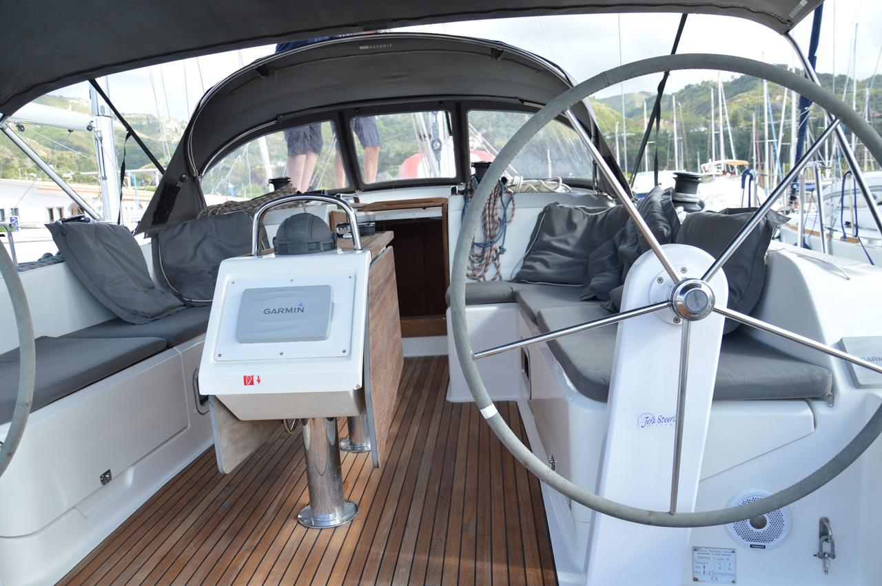 Photo #7 - Bavaria Cruiser 46 - 4 cab. (Mami) in Tropea - 37641