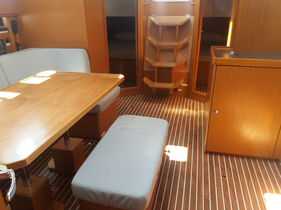 Photo #13 - Bavaria Cruiser 46 - 4 cab. (Mami) in Tropea - 37641