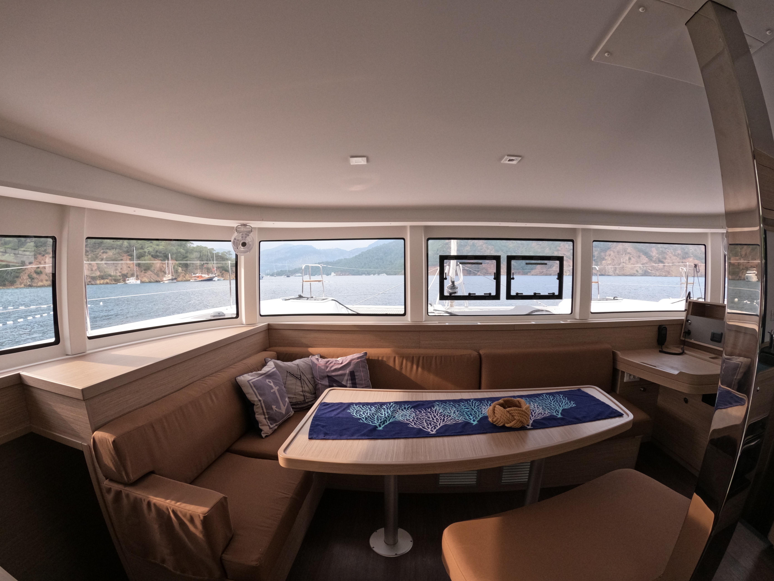 Photo #7 - Lagoon 42 - 4 + 2 cab. (Rena) in Gocek - 37645