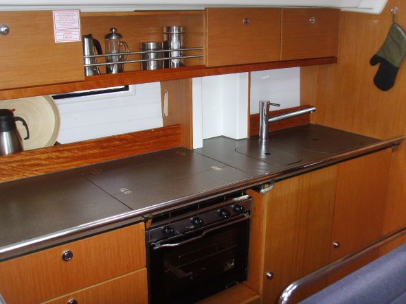 Photo #11 - Bavaria Cruiser 45 - 4 cab. (Patroklos) in Lefkada - 37667