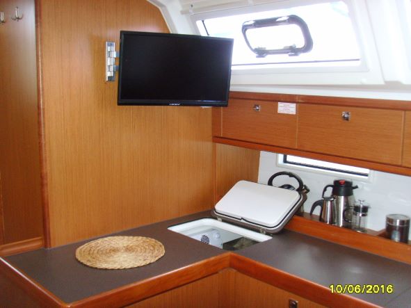 Photo #11 - Bavaria Cruiser 46 - 4 cab. (Zefyros) in Lefkada - 37670