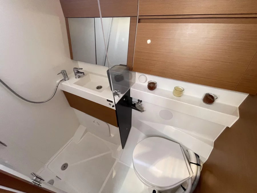 Sun Odyssey 410 - 3 cab. (Ariel)  - 3
