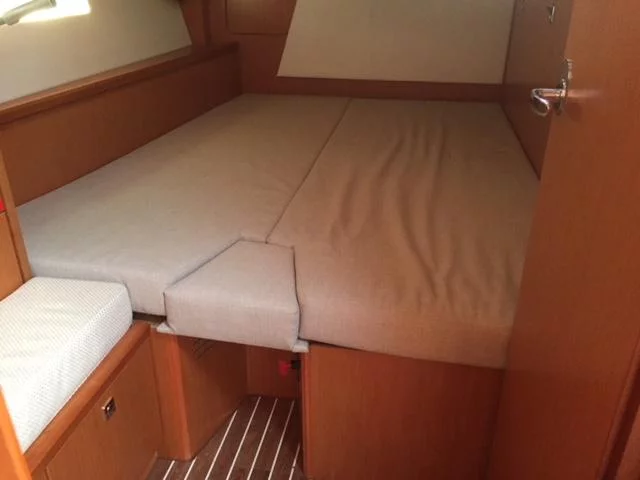 Bavaria C45 Holiday (Alnair)  - 4