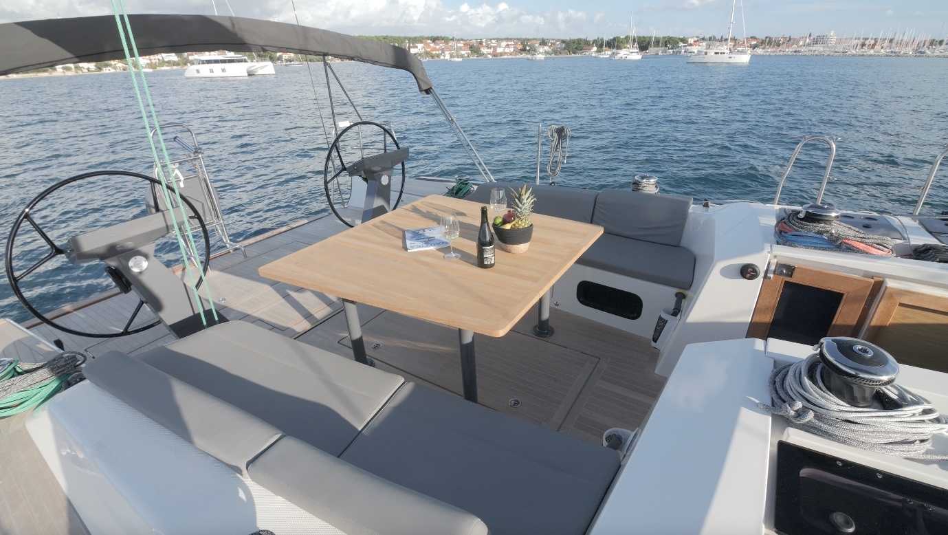 Photo #12 - More 55 (Nika - Silver Edition) in Trogir - 37694
