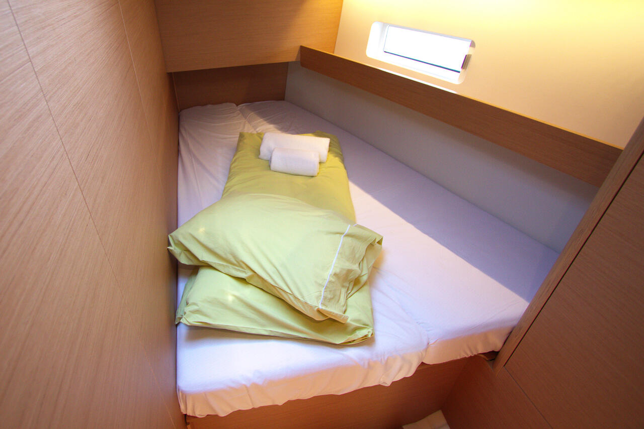 Photo #9 - Sun Odyssey 490 - 5 cab. (Menelaos) en Lavrion - 37726