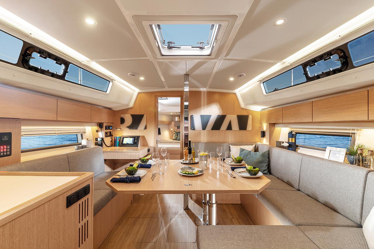 Photo #5 - Bavaria C42 Style (Polaris) in Murter - 37728