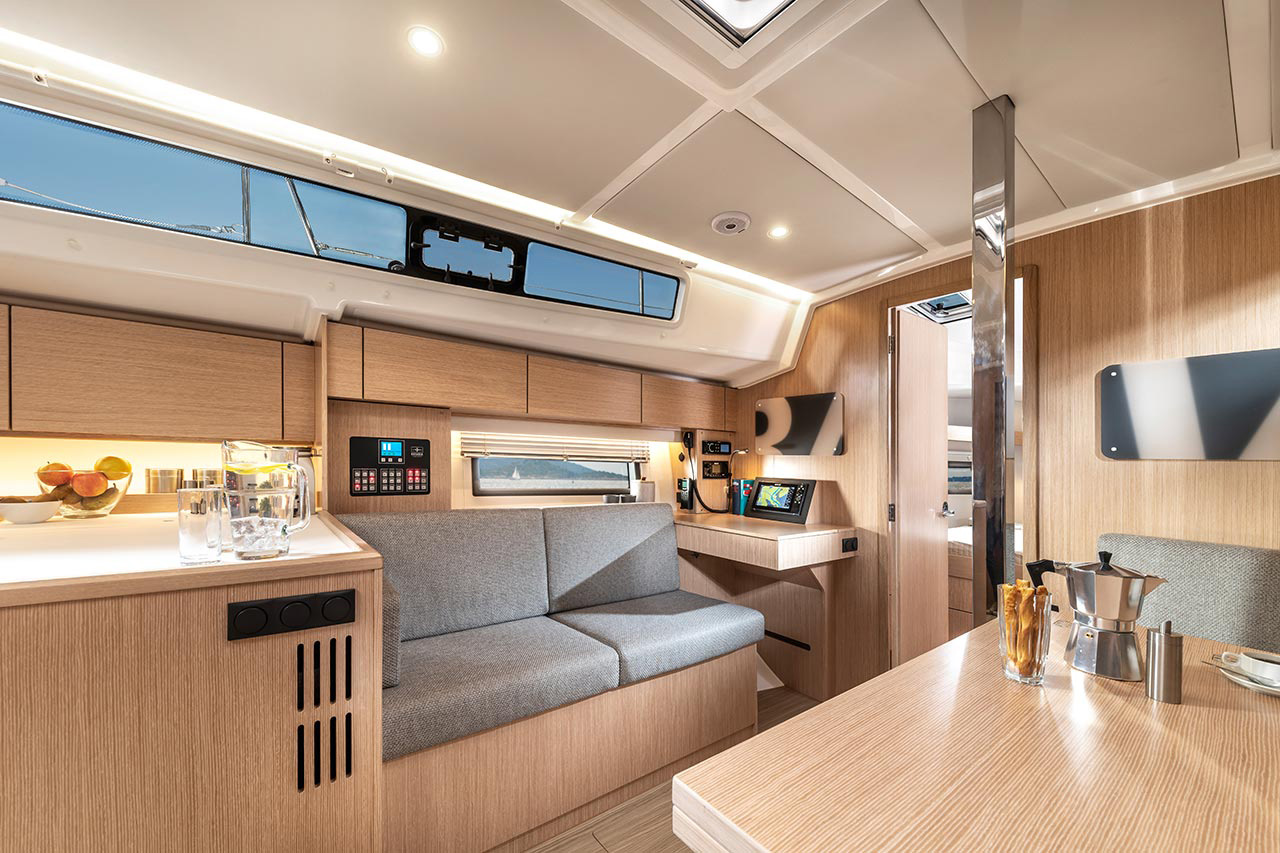Photo #8 - Bavaria C42 Style (Polaris) in Murter - 37728