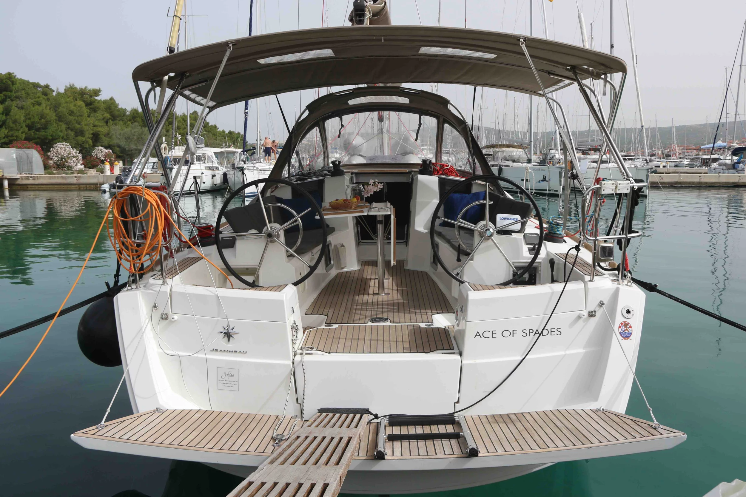 Sun Odyssey 389 (Ace Of Spades)  - 2
