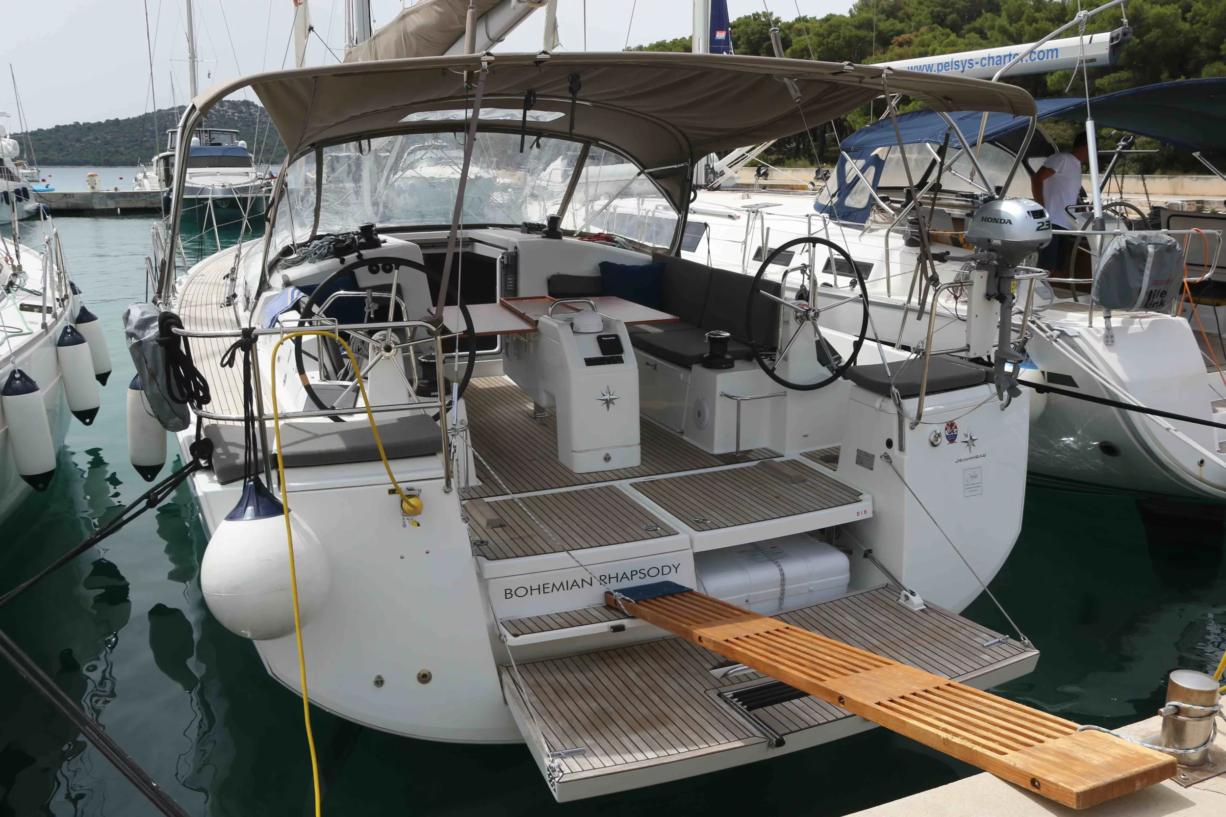Sun Odyssey 440 - 3 cab. (Bohemian Rhapsody)  - 2