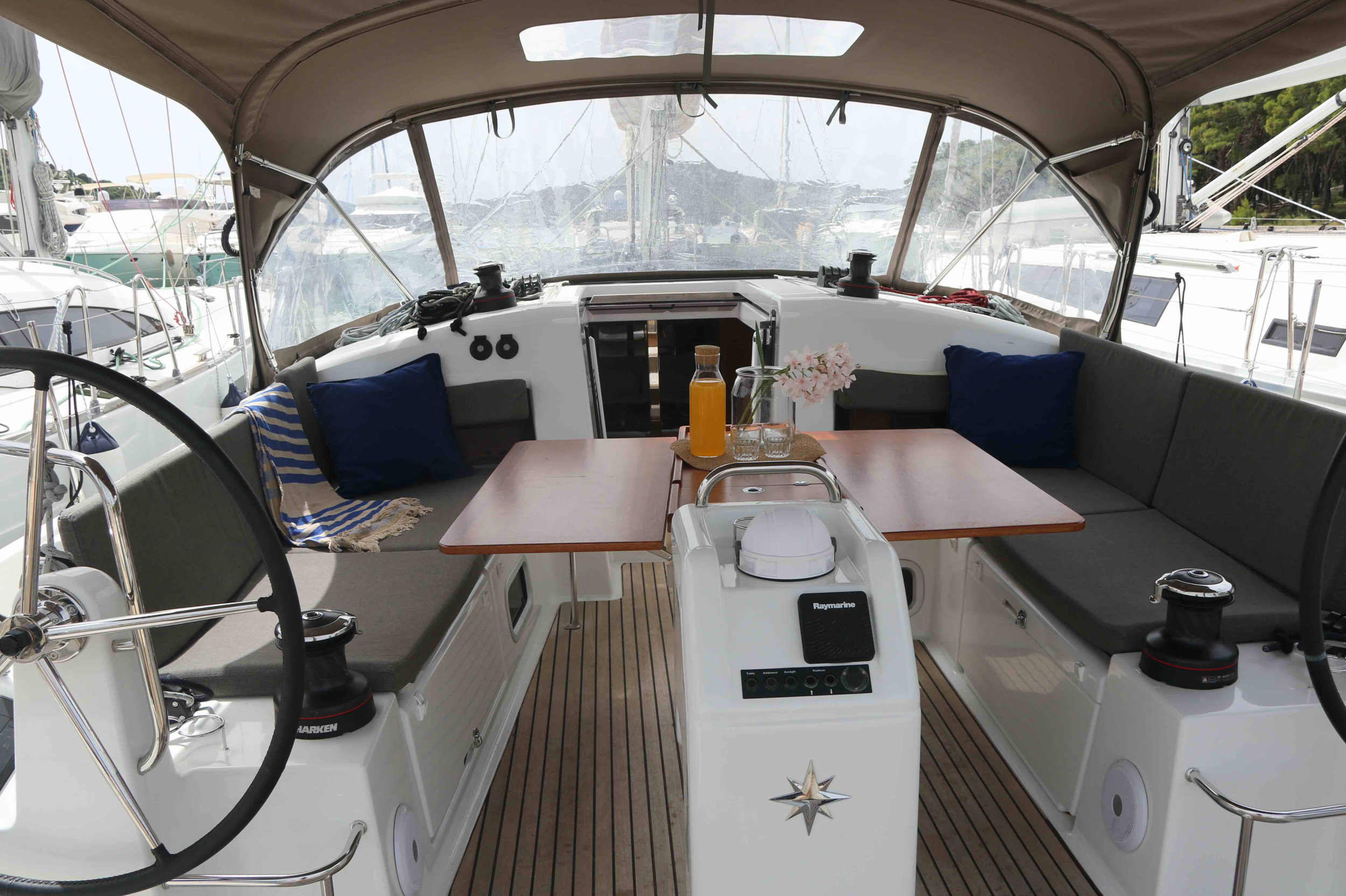 Photo #5 - Sun Odyssey 440 - 3 cab. (Bohemian Rhapsody) en Rogoznica - 37737