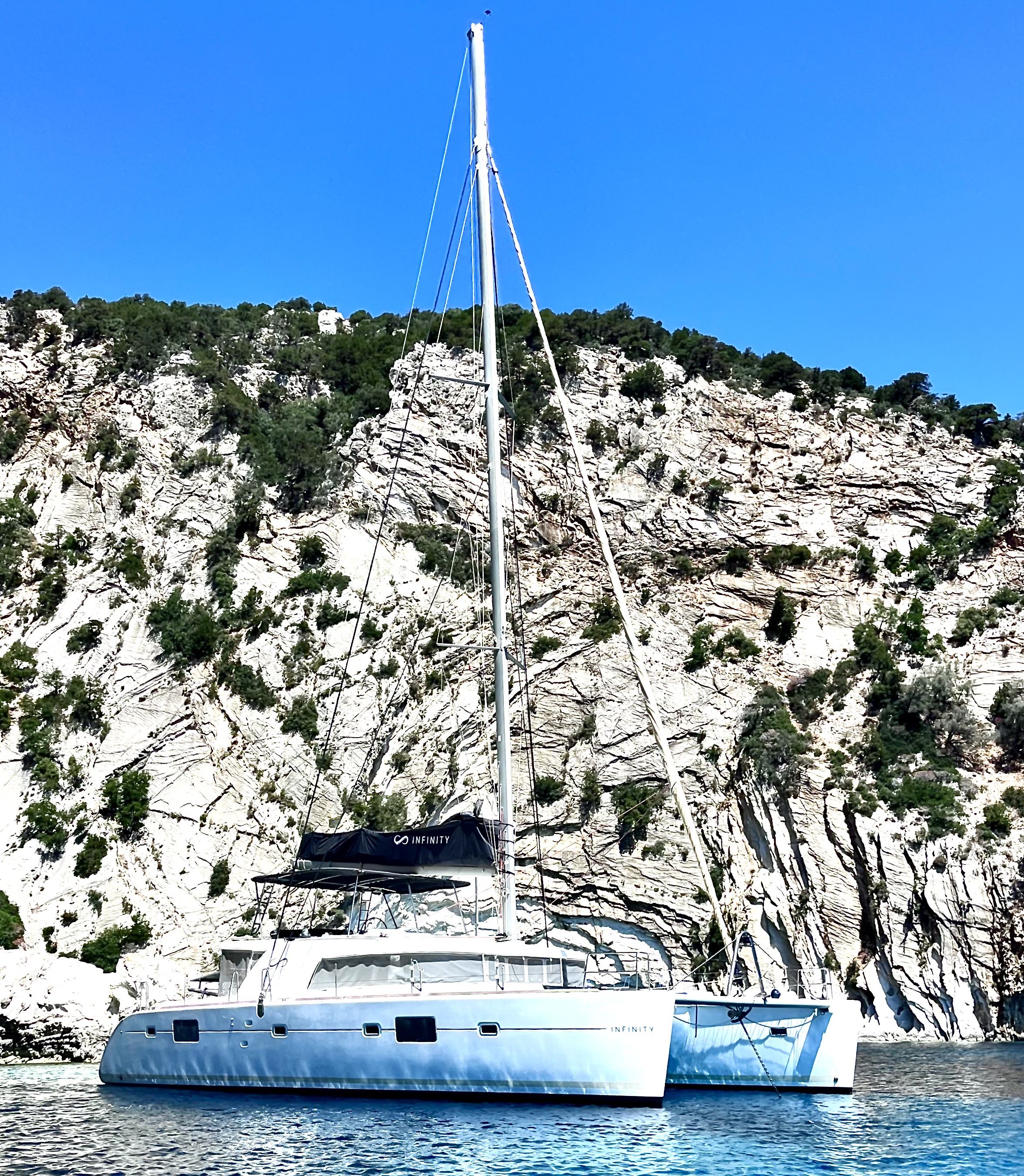 Photo #7 - Lagoon 500 - 4 cab. (Infinity) in Paleros - 37742