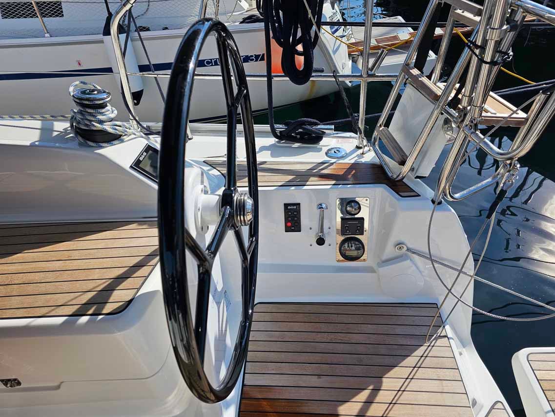 Photo #7 - Bavaria Cruiser 34 - 2 cab. (Suleika) in Krk - 37749