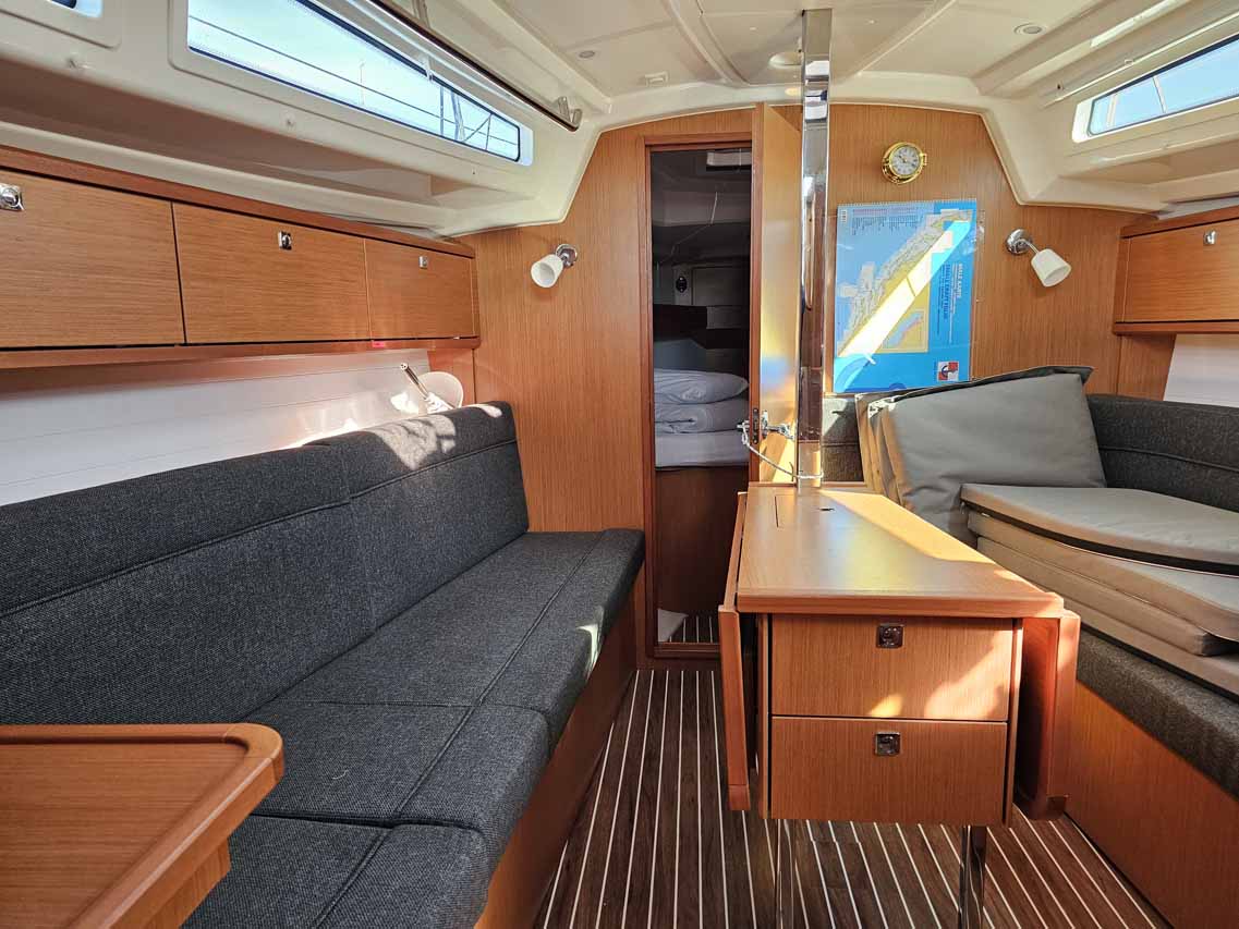 Photo #9 - Bavaria Cruiser 34 - 2 cab. (Suleika) in Krk - 37749