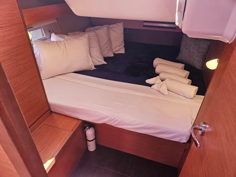 Dufour 430 - 3 cab. (Sunshine Daydream)  - 4