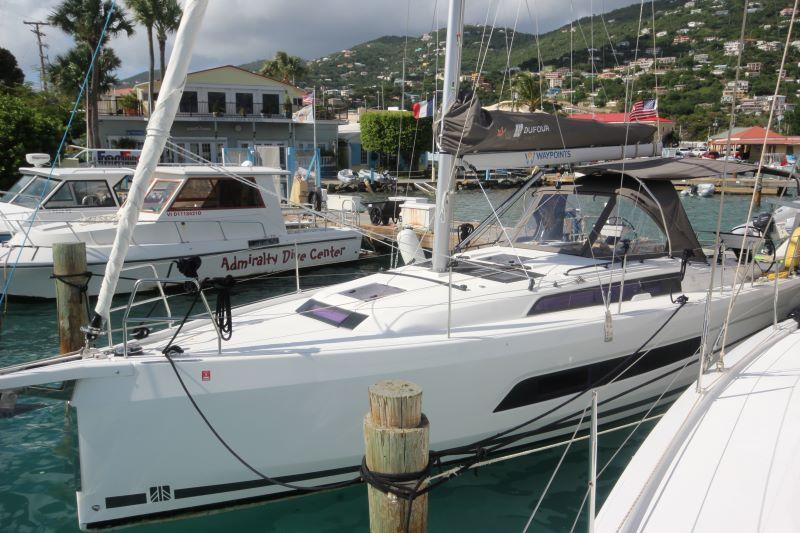 Photo #8 - Dufour 37 - 2 cab. (Easy Wind) in St. Thomas - 37754